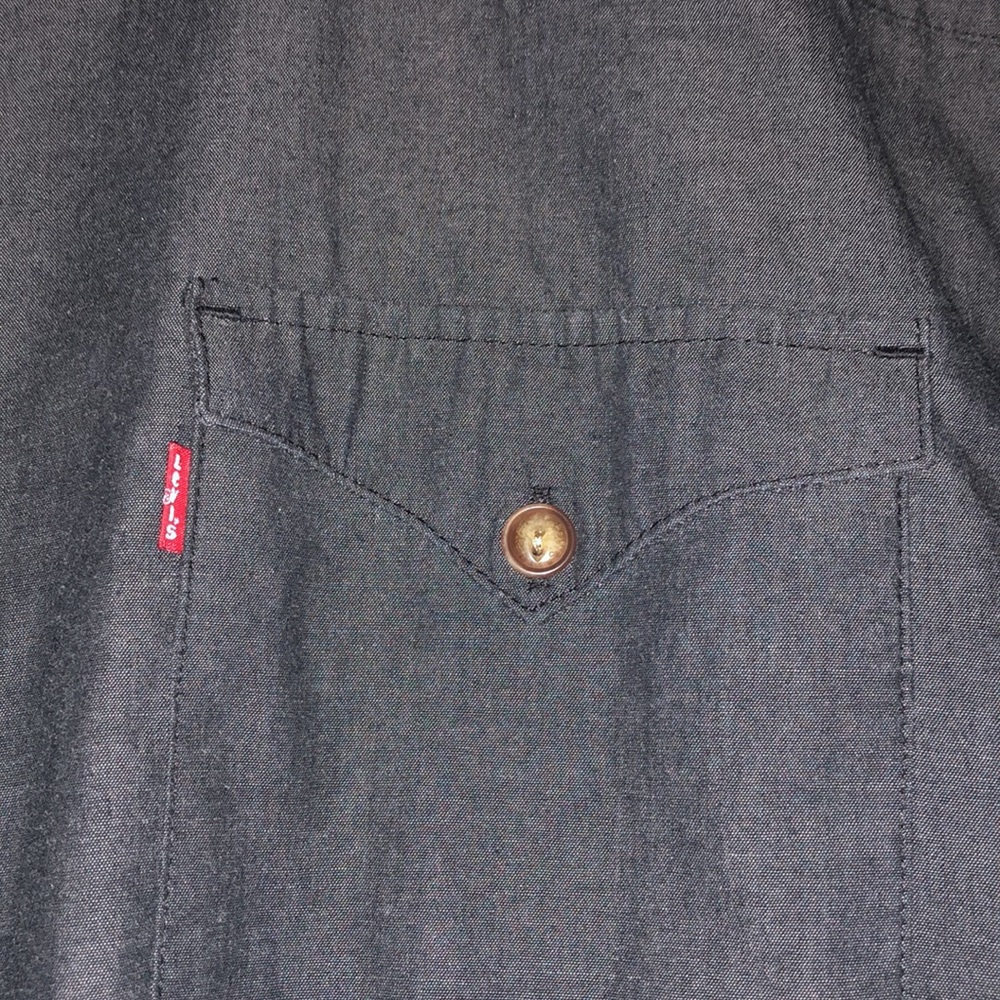 LEVIS BUTTON SHIRT - Picture 3 of 3